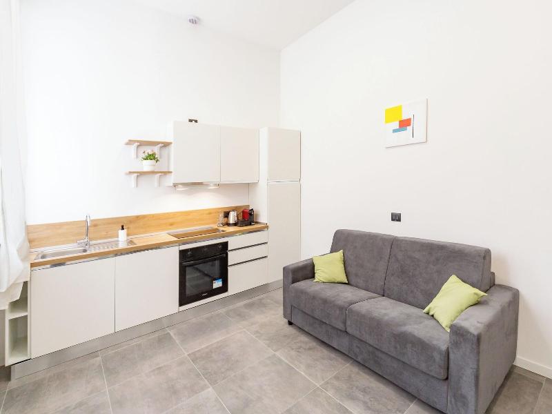 Khl Apartments image