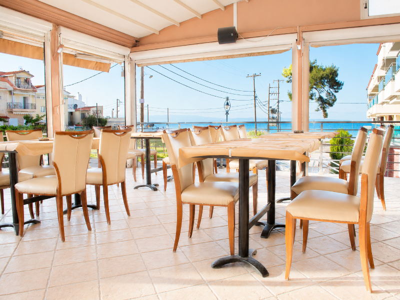 Dionysos Hotel