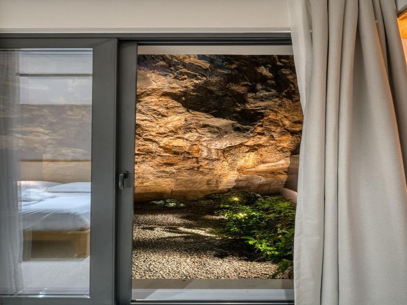 Anima Deluxe Suites image