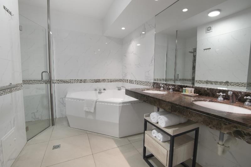 Hotel Britania Crystal Collection image