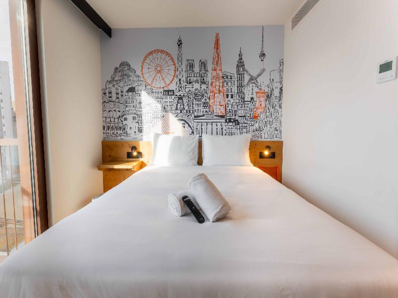 easyHotel Alicante Centro  image
