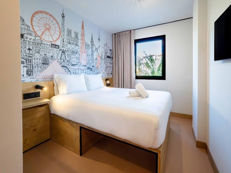 easyHotel Alicante Centro  image
