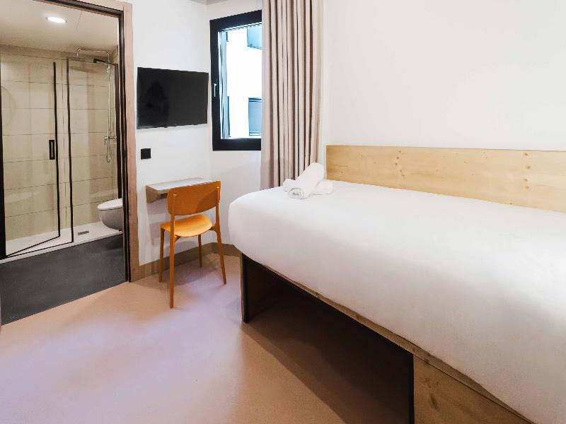 easyHotel Alicante Centro  image