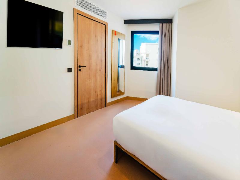 easyHotel Alicante Centro  image