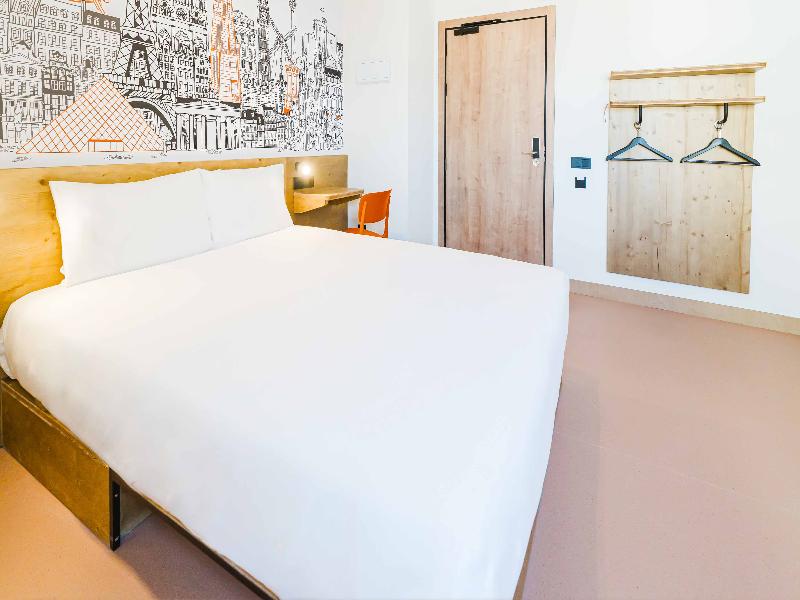 easyHotel Alicante Centro  image