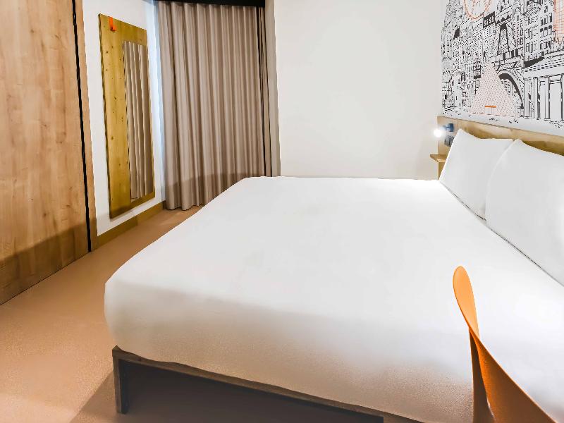 easyHotel Alicante Centro  image