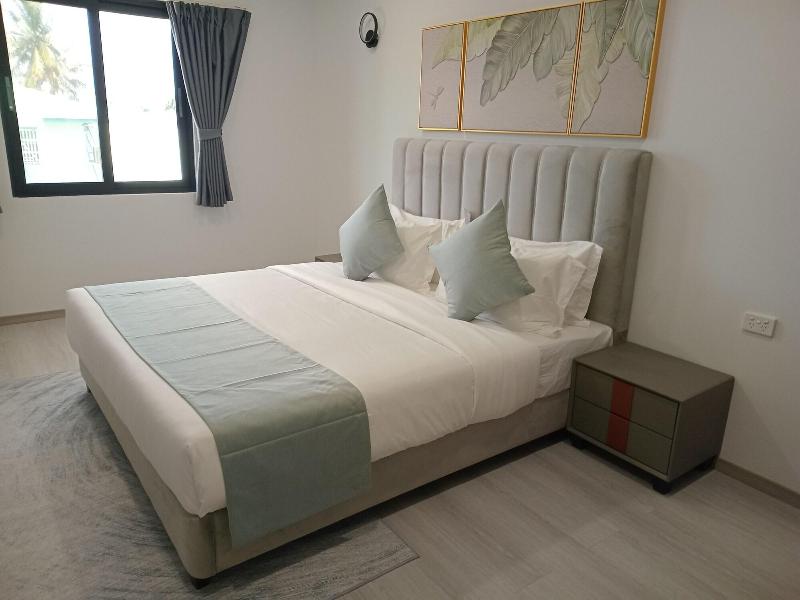 Hibiscus Suites And Residences image