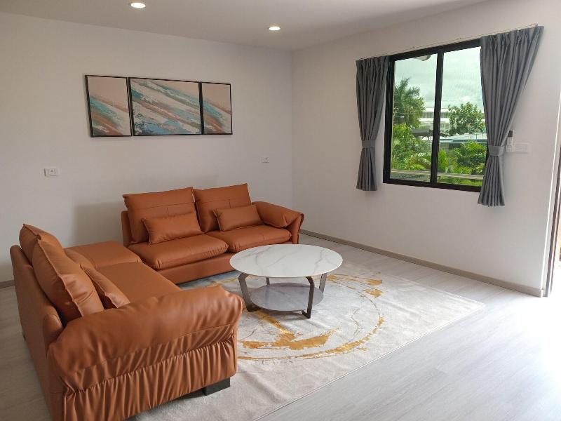 Hibiscus Suites And Residences image