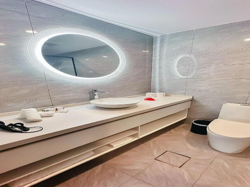 Hibiscus Suites And Residences image
