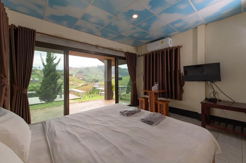 Mon View Ngarm image
