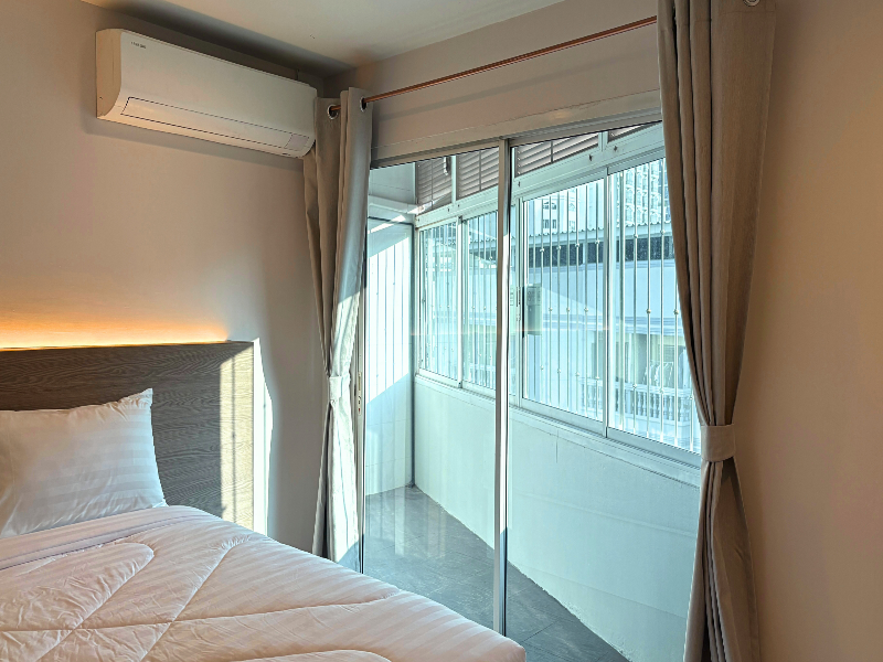 Paul&pam Hotel image