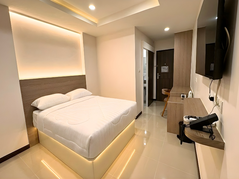 Paul&pam Hotel image