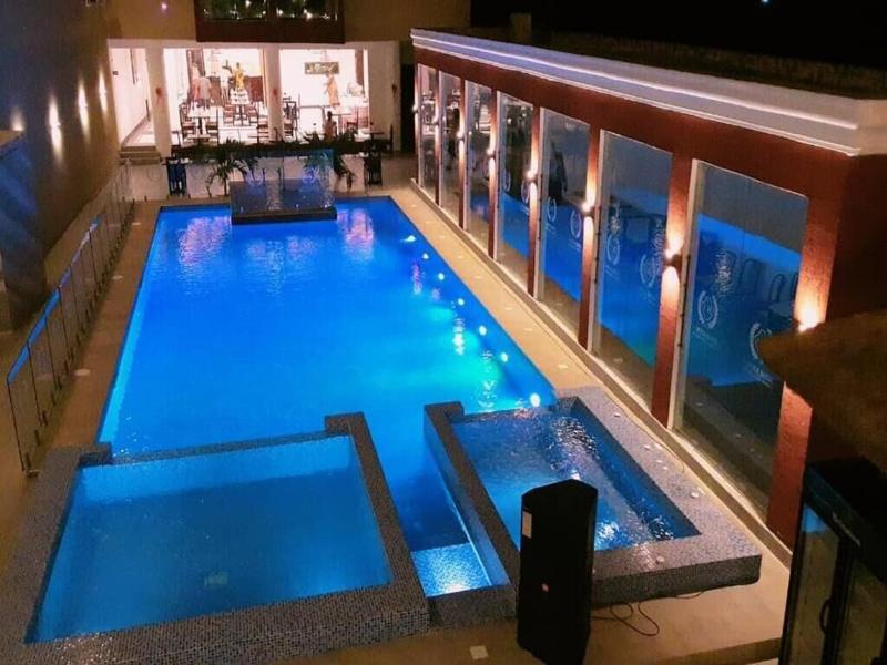 Hotel Capitol Abidjan image