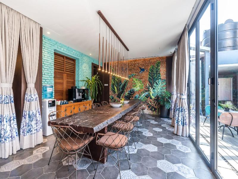 Tien Terrace image