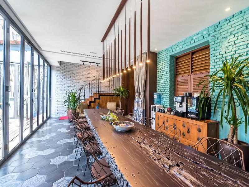 Tien Terrace image