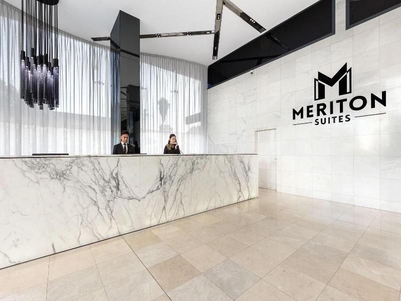 Meriton Suites Mascot Central image