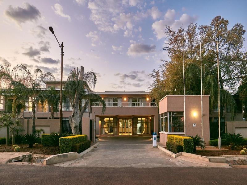 Regent Select Hotel image