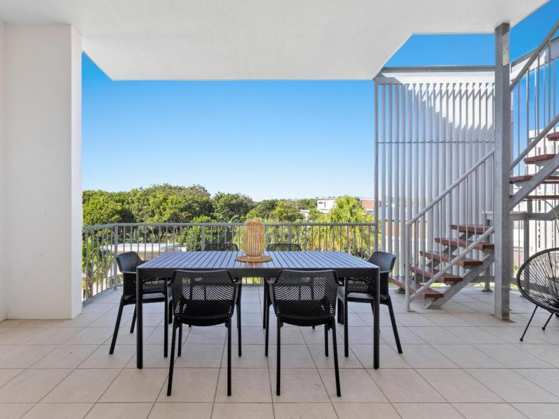Drift Apartments Tweed Coast Holidays image