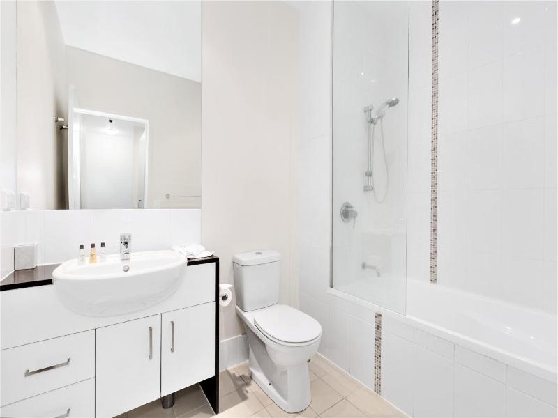 Drift Apartments Tweed Coast Holidays image