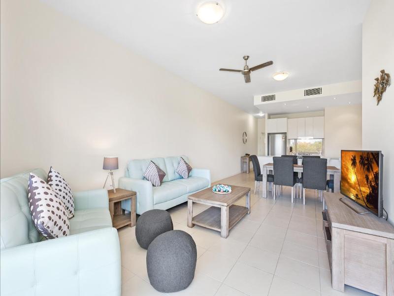 Drift Apartments Tweed Coast Holidays image