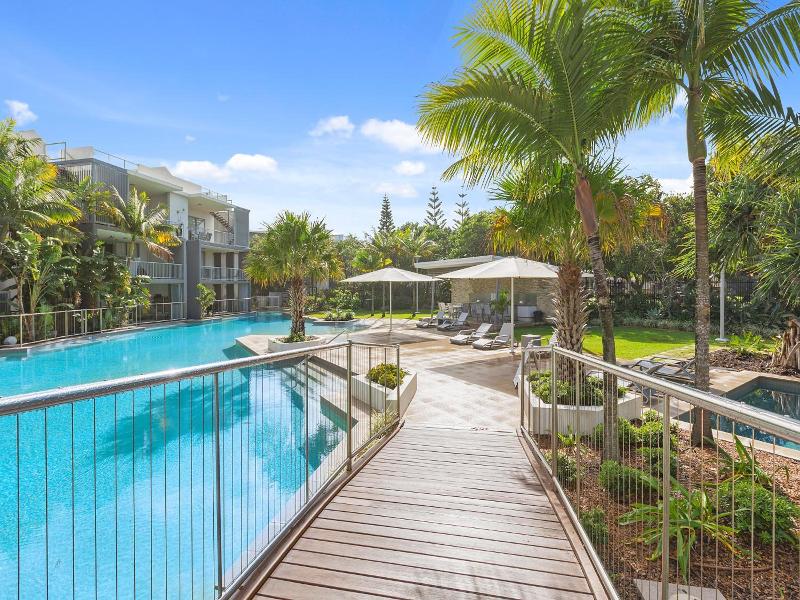 Drift Apartments Tweed Coast Holidays image