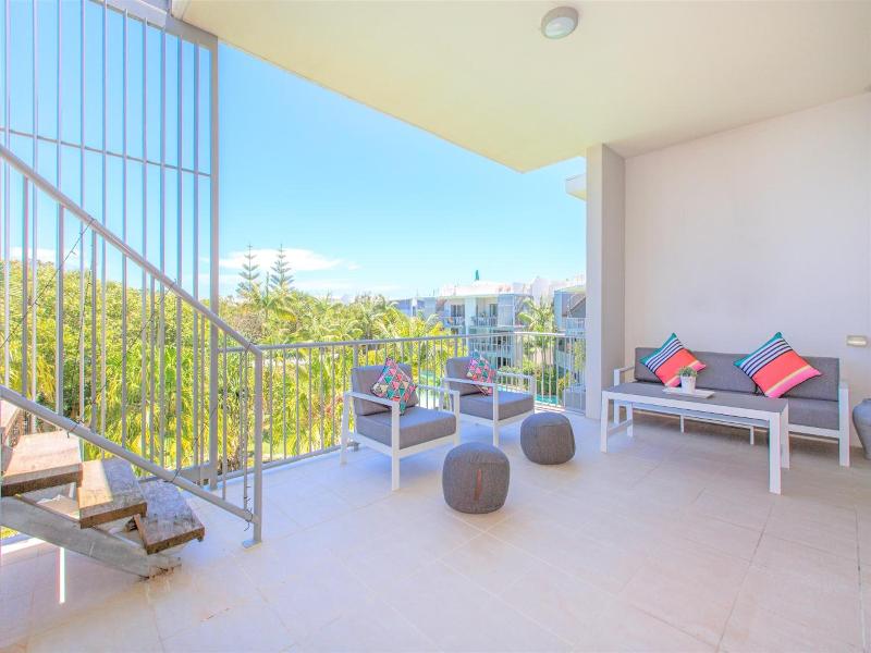 Drift Apartments Tweed Coast Holidays image