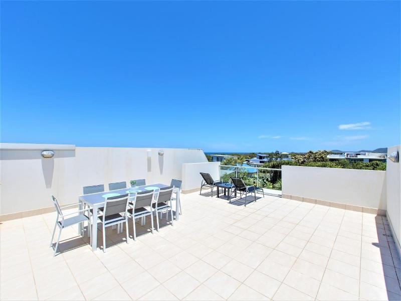 Drift Apartments Tweed Coast Holidays image