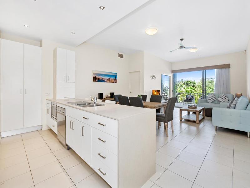 Drift Apartments Tweed Coast Holidays image
