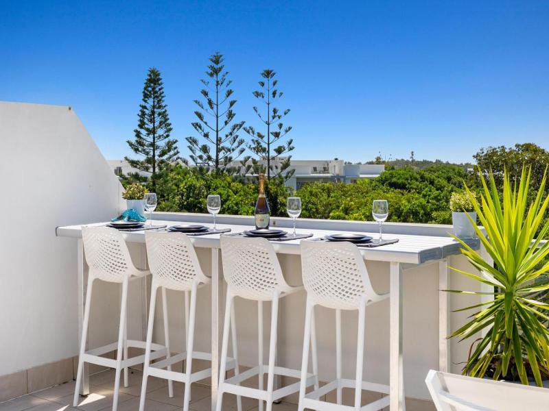 Drift Apartments Tweed Coast Holidays image