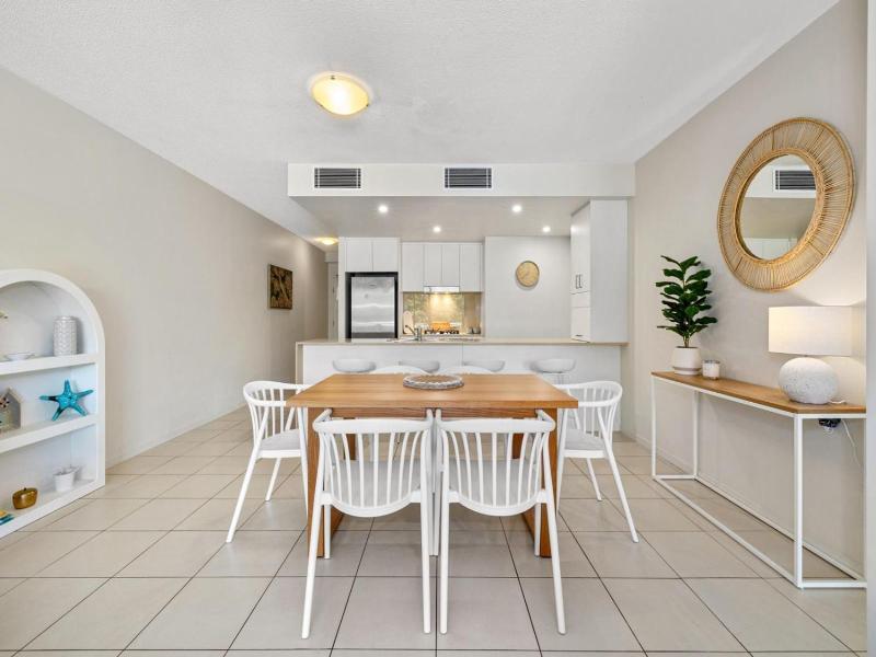 Drift Apartments Tweed Coast Holidays image