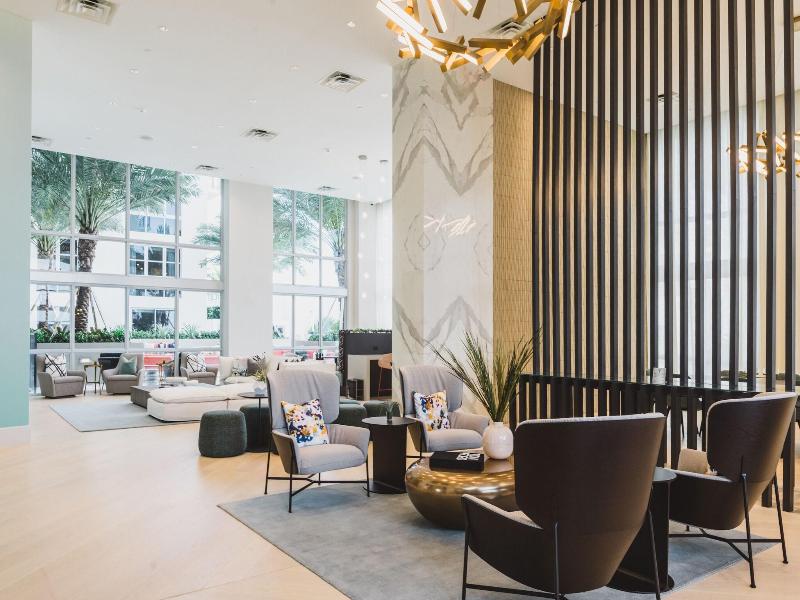 Tucker At Palmer Dadeland Miami image