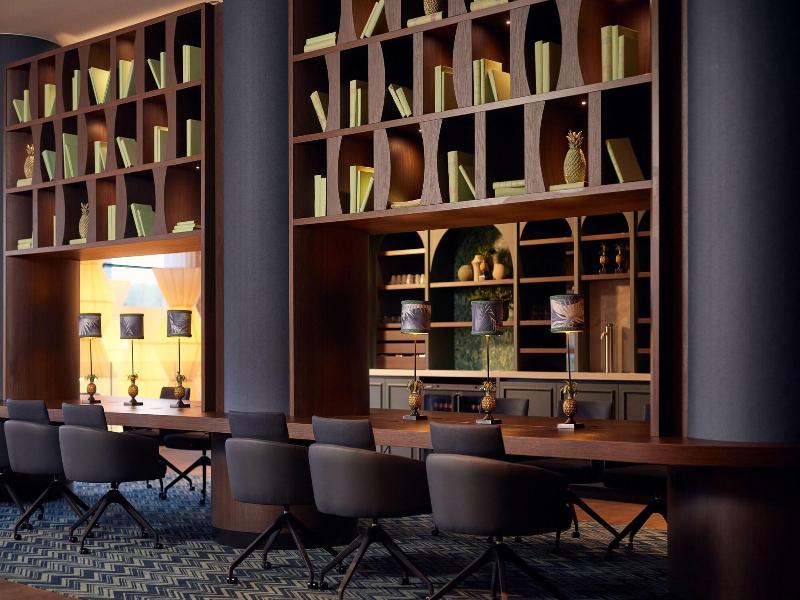 Van Der Valk Hotel Lelystad image