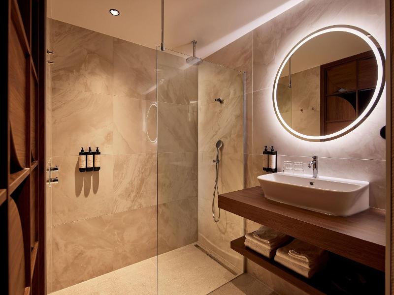 Van Der Valk Hotel Lelystad image