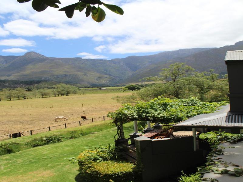Arumvale Country House