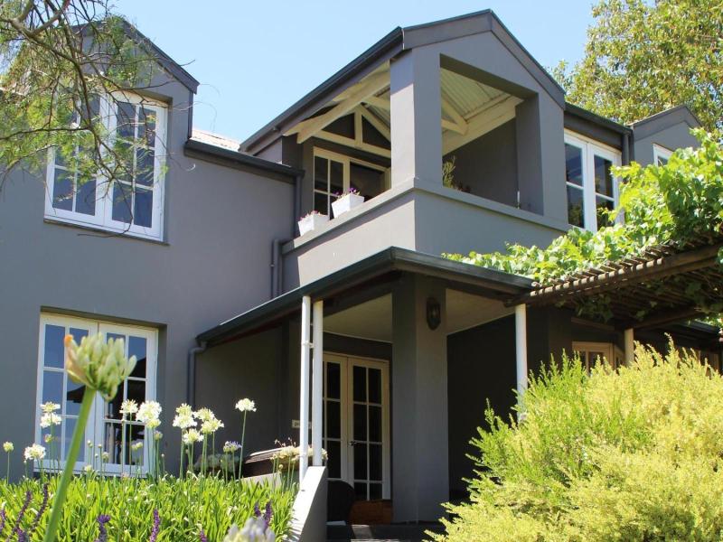 Arumvale Country House