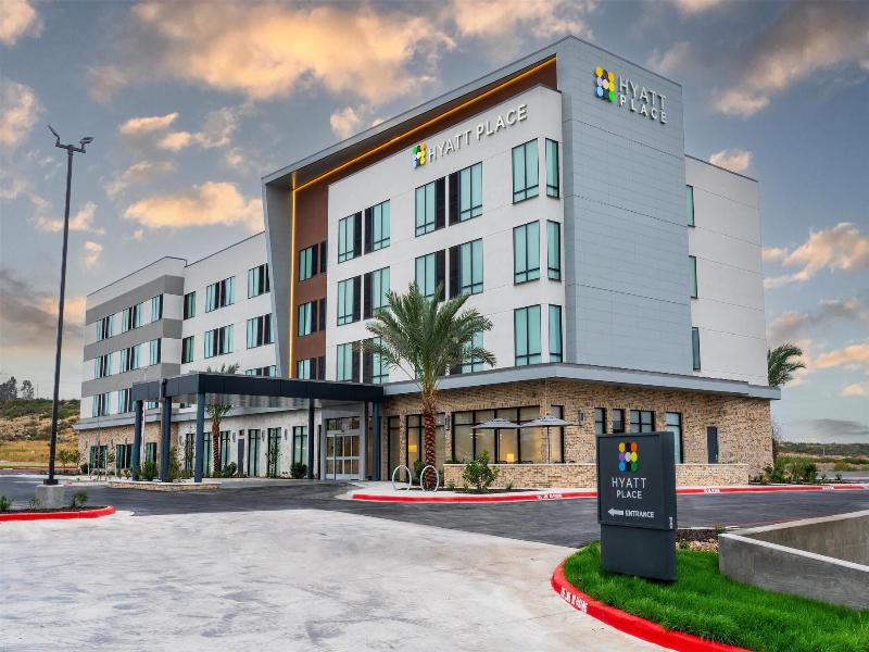Hyatt Place Eagle Pass image
