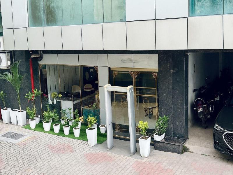 Hotel Jmk - Managed By Jmd Group 2