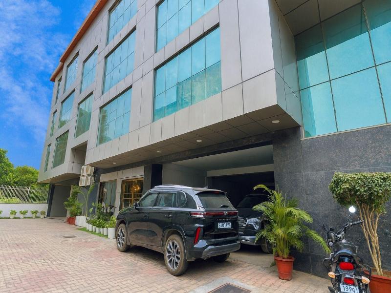 Hotel Jmk - Managed By Jmd Group 5
