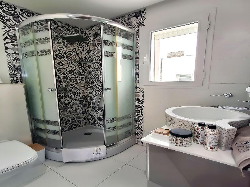 L'orchidã©e - Luxury Suites image