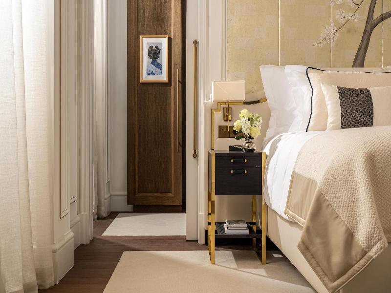 Corinthia Grand Hotel Du Boulevard Bucharest image