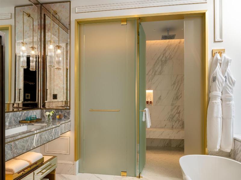 Corinthia Grand Hotel Du Boulevard Bucharest image