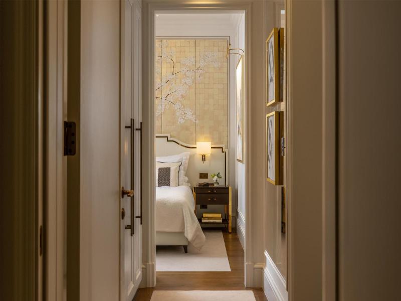 Corinthia Grand Hotel Du Boulevard Bucharest image
