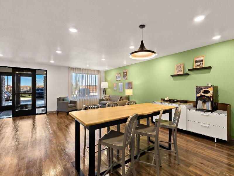 Woodspring Suites Fort Collins