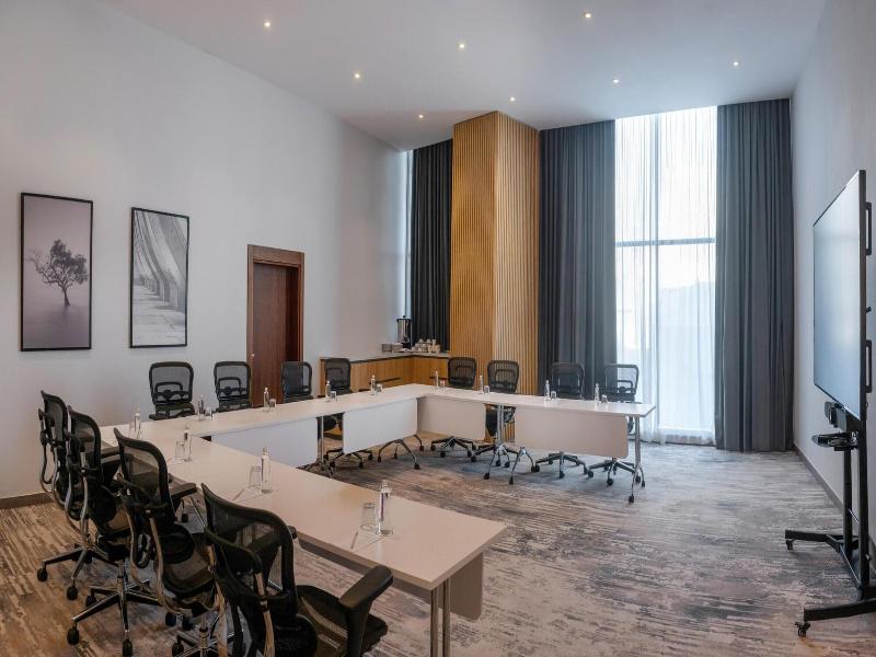 Radisson Hotel Madinah image