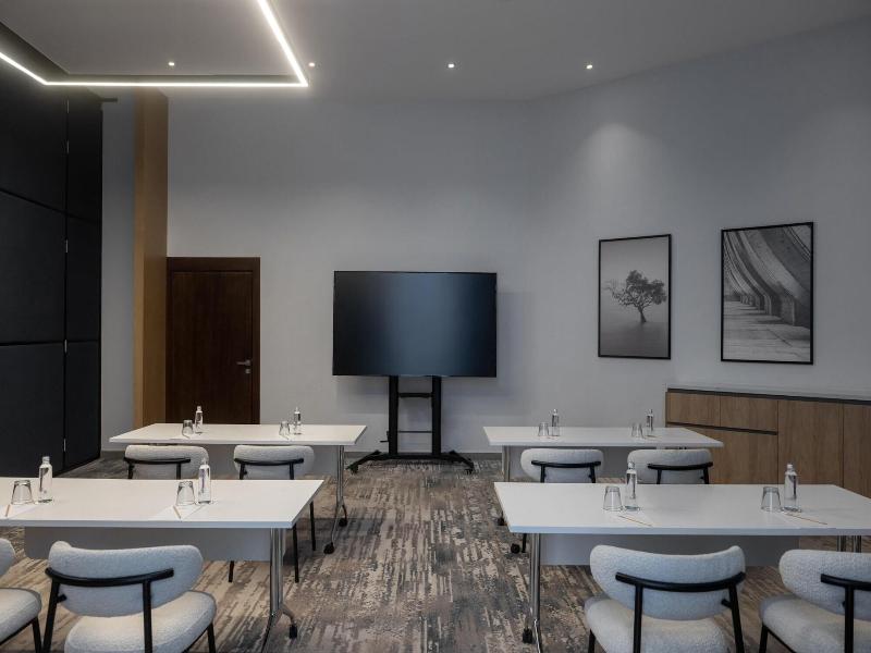 Radisson Hotel Madinah image