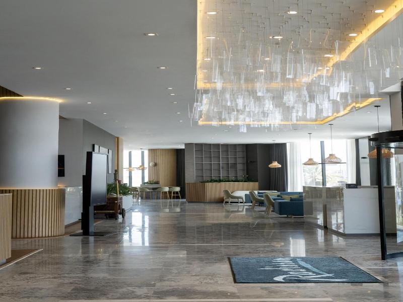 Radisson Hotel Madinah image