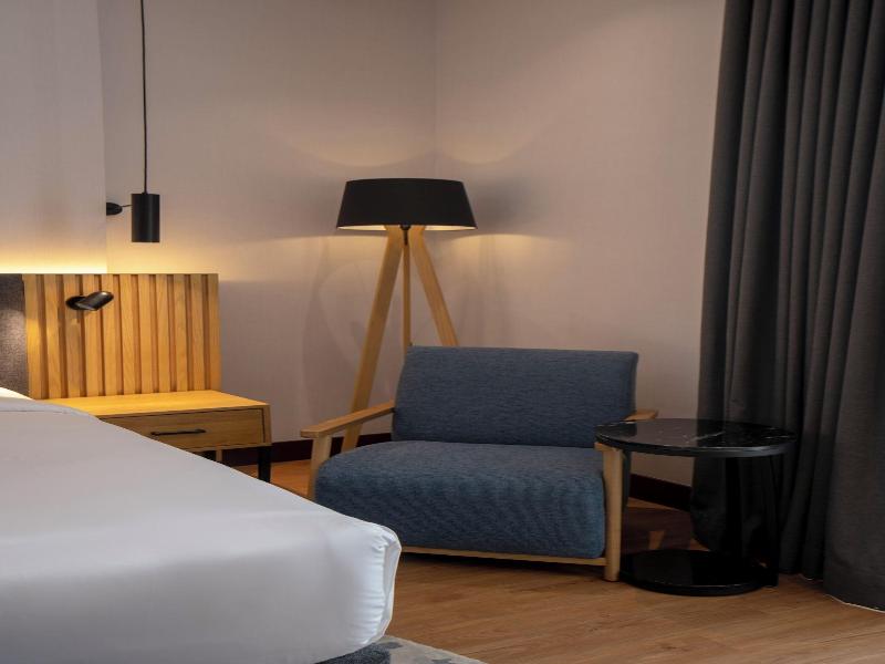 Radisson Hotel Madinah image