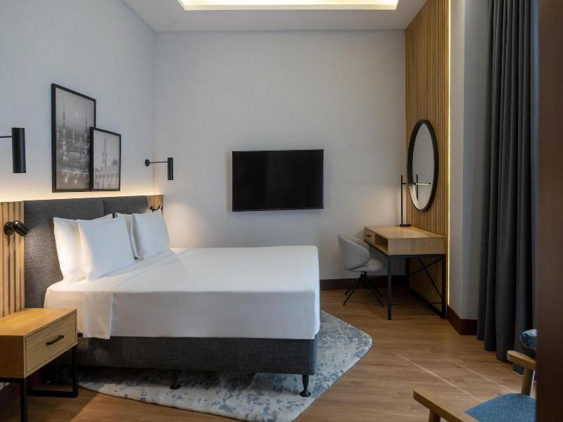 Radisson Hotel Madinah image