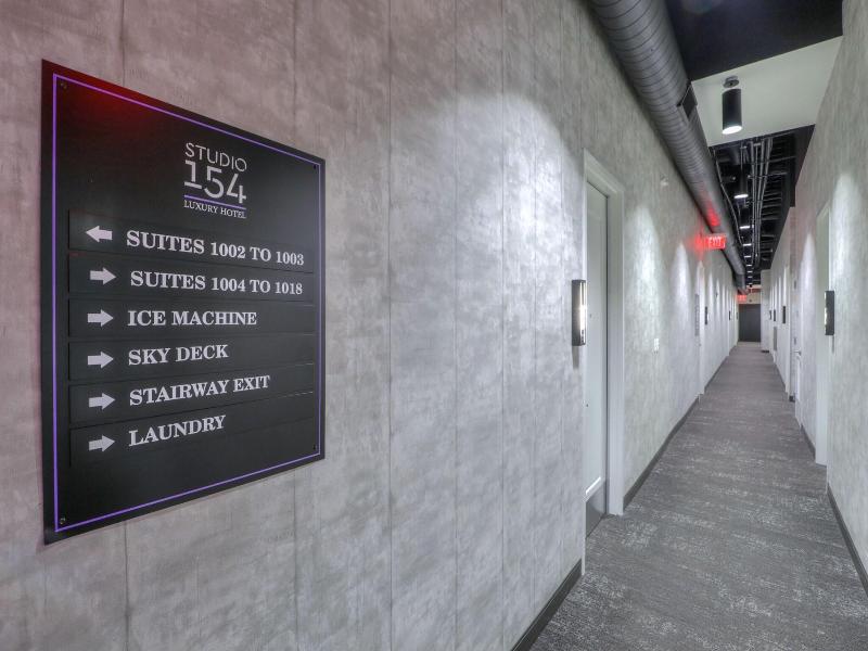 Studio 154 Luxury Hotel