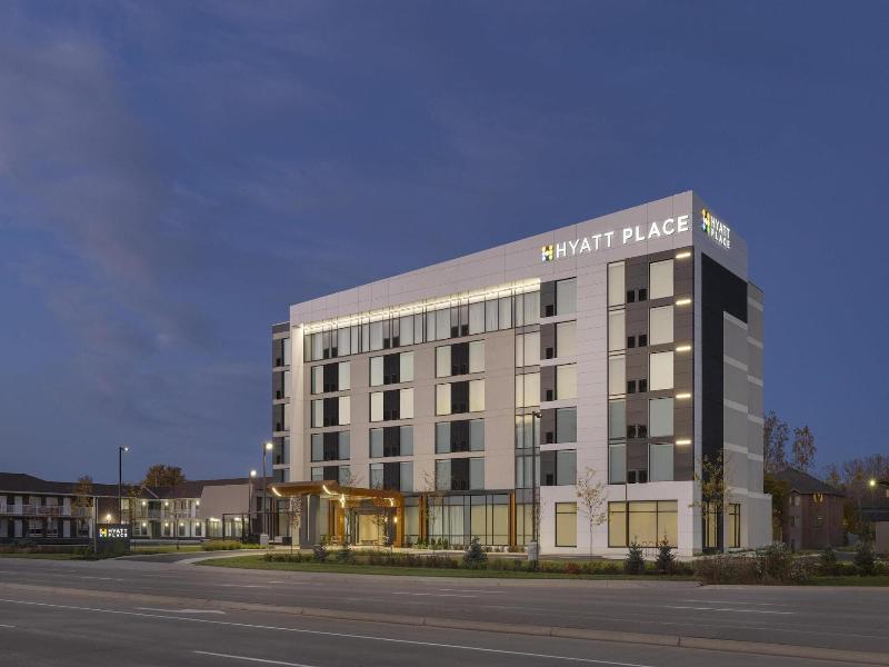 Hyatt Place Windsor image